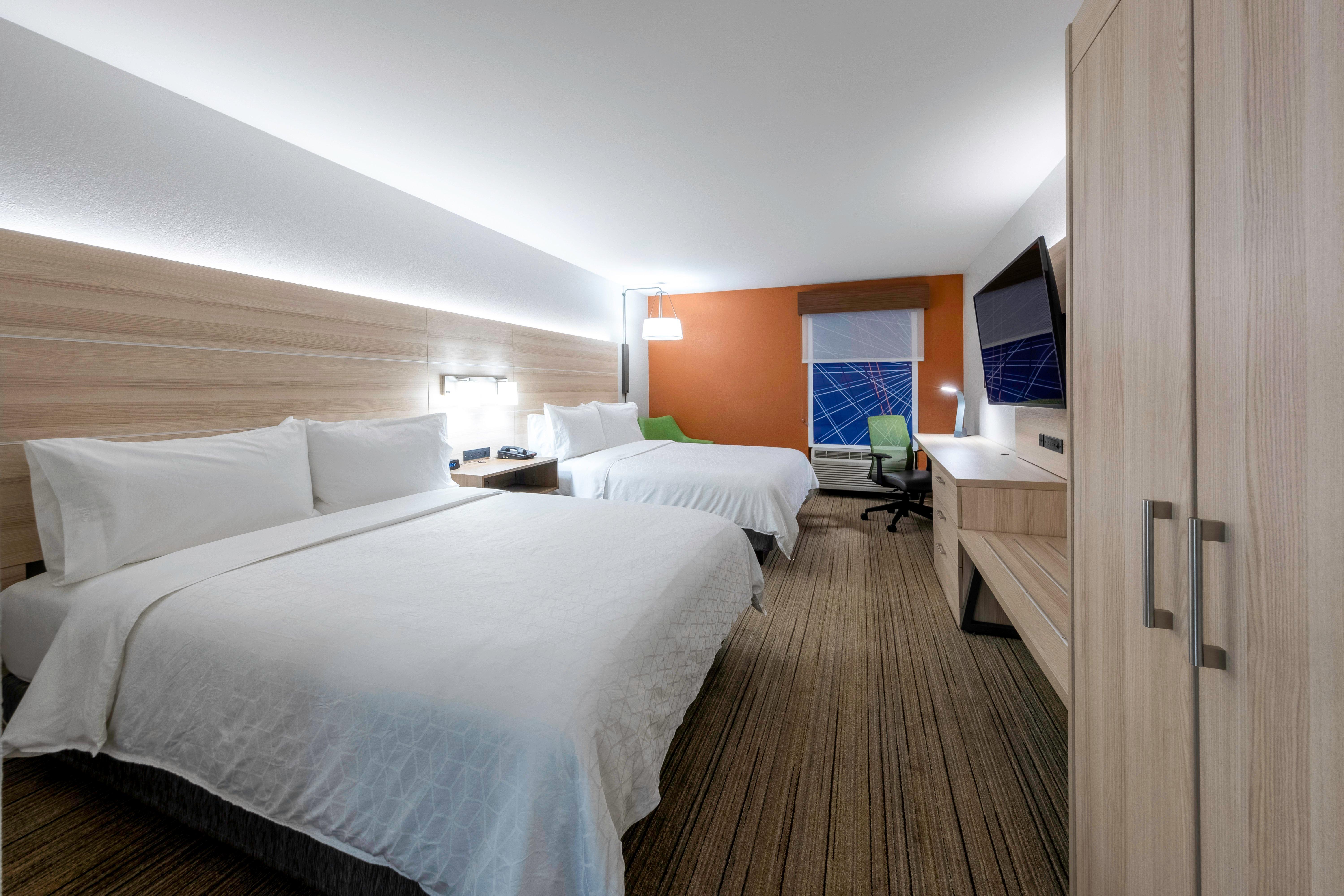 Holiday Inn Express Hotel & Suites Petersburg/Dinwiddie By Ihg Exterior foto